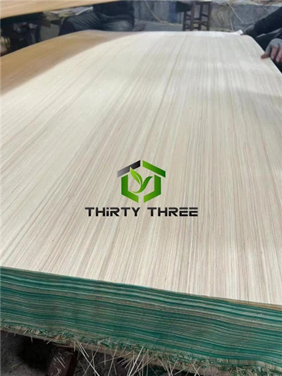 Veneer gỗ poplar recon màu trắng cho ván ép